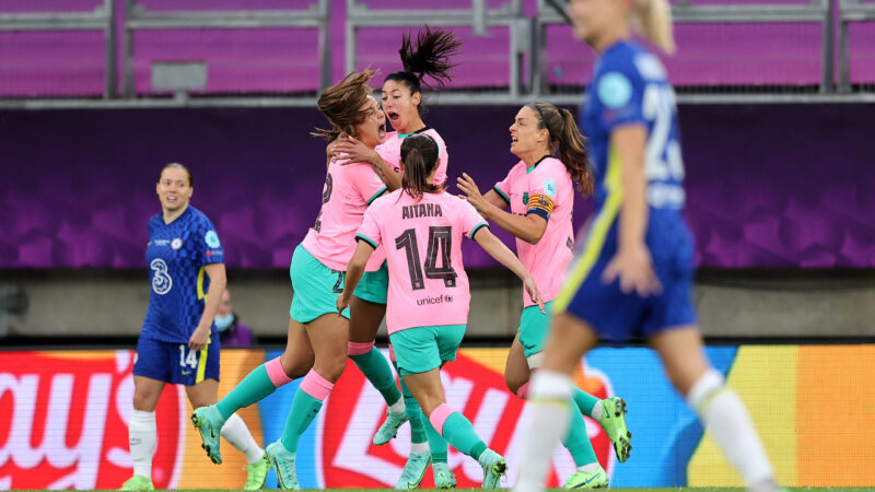 Barcelona goleia Chelsea na final da Champions League Femina