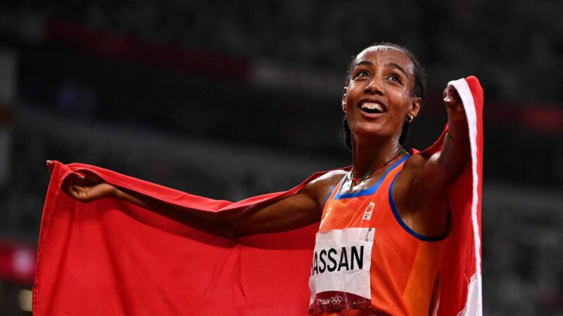 Jogos Olímpicos de Tóquio: Sifan Hassan leva 5.000m de ouro na primeira etapa da tentativa de triplo