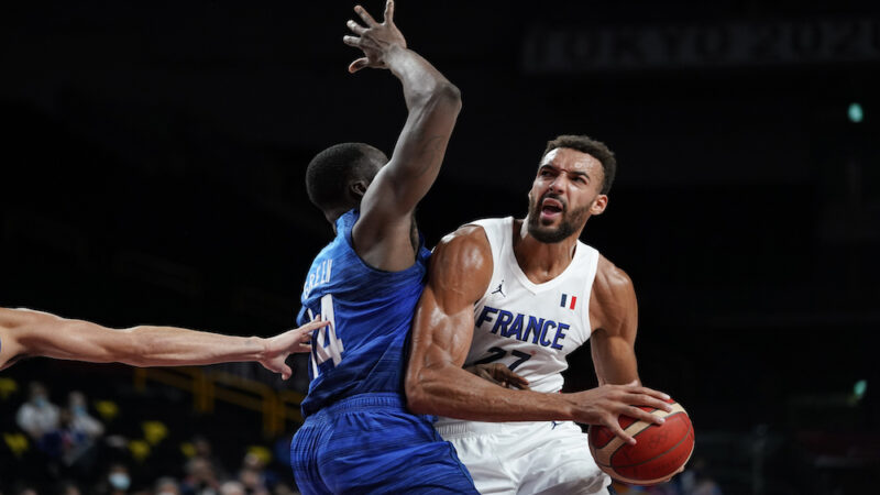 Jogos Olímpicos de Tóquio: Equipe dos EUA enfrentará a França no basquete masculino pela medalha de ouro